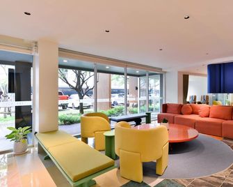 The Grass Serviced Suites by At Mind - Pattaya - Lobby
