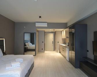 Hotel54 Luxury Suite - Serdivan - Bedroom