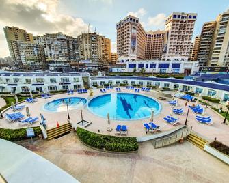 Sunrise Alex Avenue Hotel - Alexandria - Pool