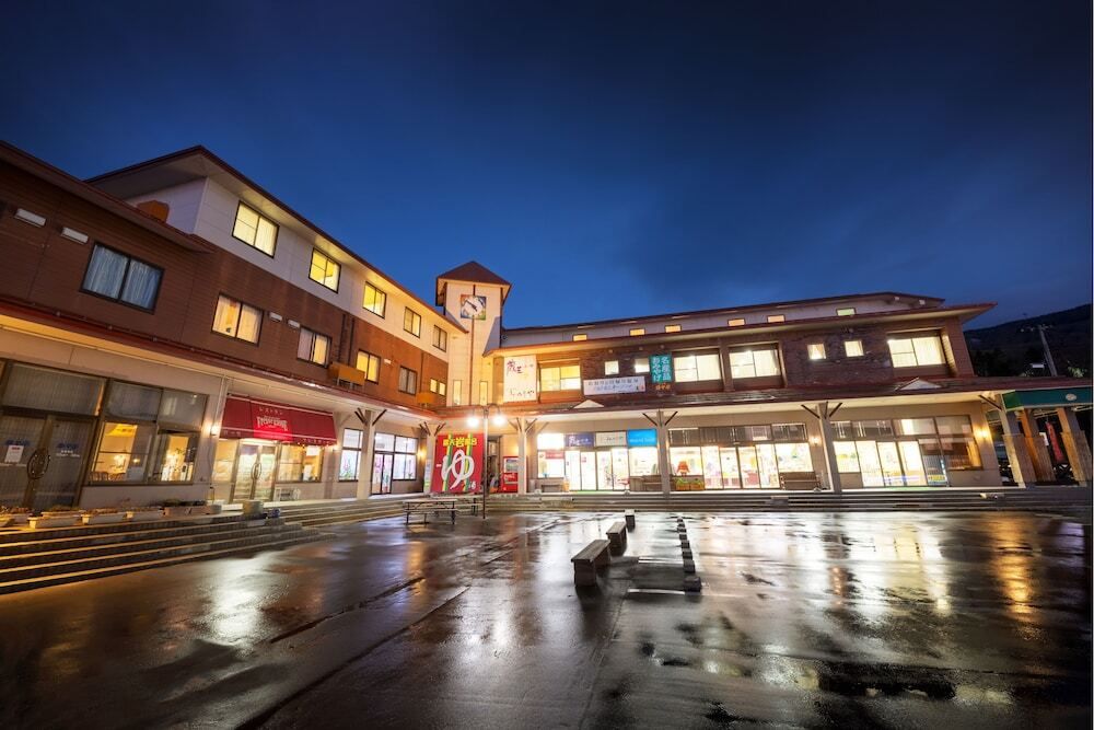 زاو سنتر بلازا