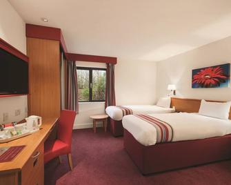 Ramada Cambridge - Cambridge - Bedroom