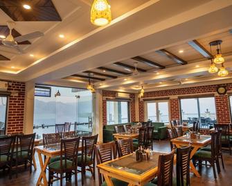 Trideus Chandseena Valley Resort - Mussoorie - Restaurante