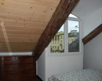 Attic Hostel Torino - Turín