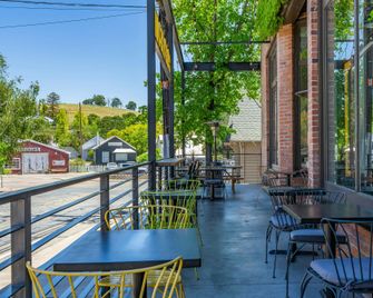 Hanford House Inn - Sutter Creek - Terasa