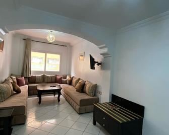 Résidence Terrasse Plage Tamraght - 17 Furnished Apartments with Private Pool - Tamraght - Salon