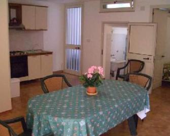 Torre San Giovanni: Apartment/ Flat - Torre San Giovanni (Ugento) - Torre San Giovanni - Essbereich