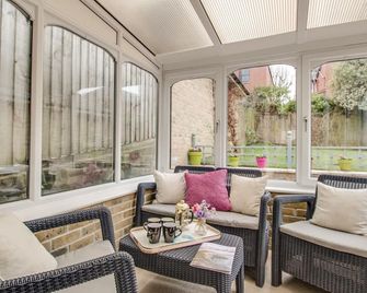 Casa Carmen - Weymouth - Living room