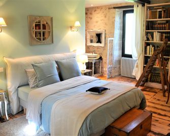 Les 2 Brigards - Monestier - Bedroom