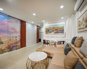 Gia Hoa Airport Hotel - Ciudad Ho Chi Minh - Sala de estar