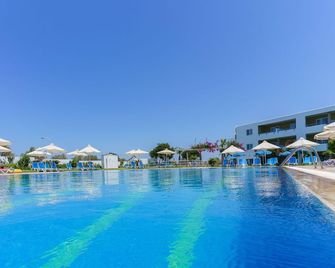 Kos Palace Hotel - Tigaki - Pool