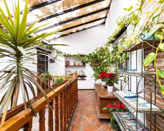 Hotel Posada Del Bandolero - Borge - Balcony