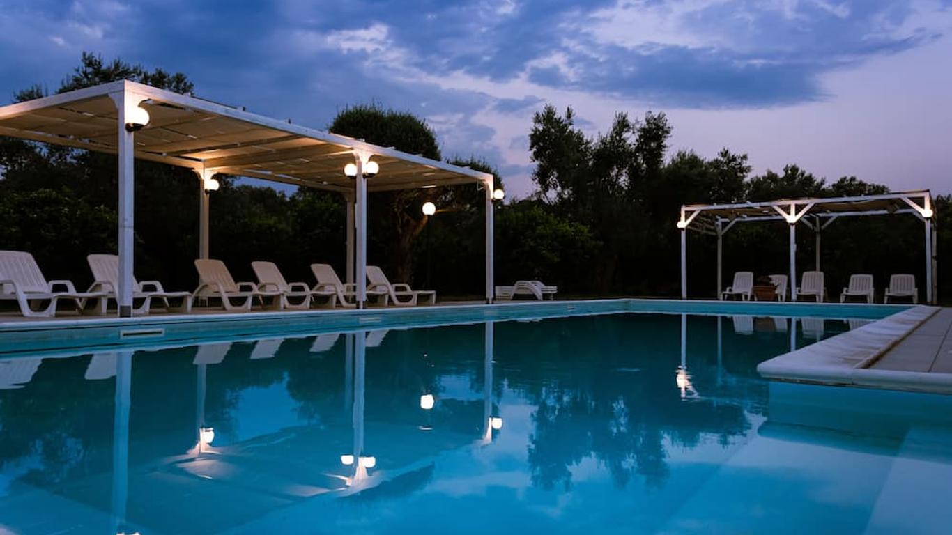 إل كازالي لي تريفولتي