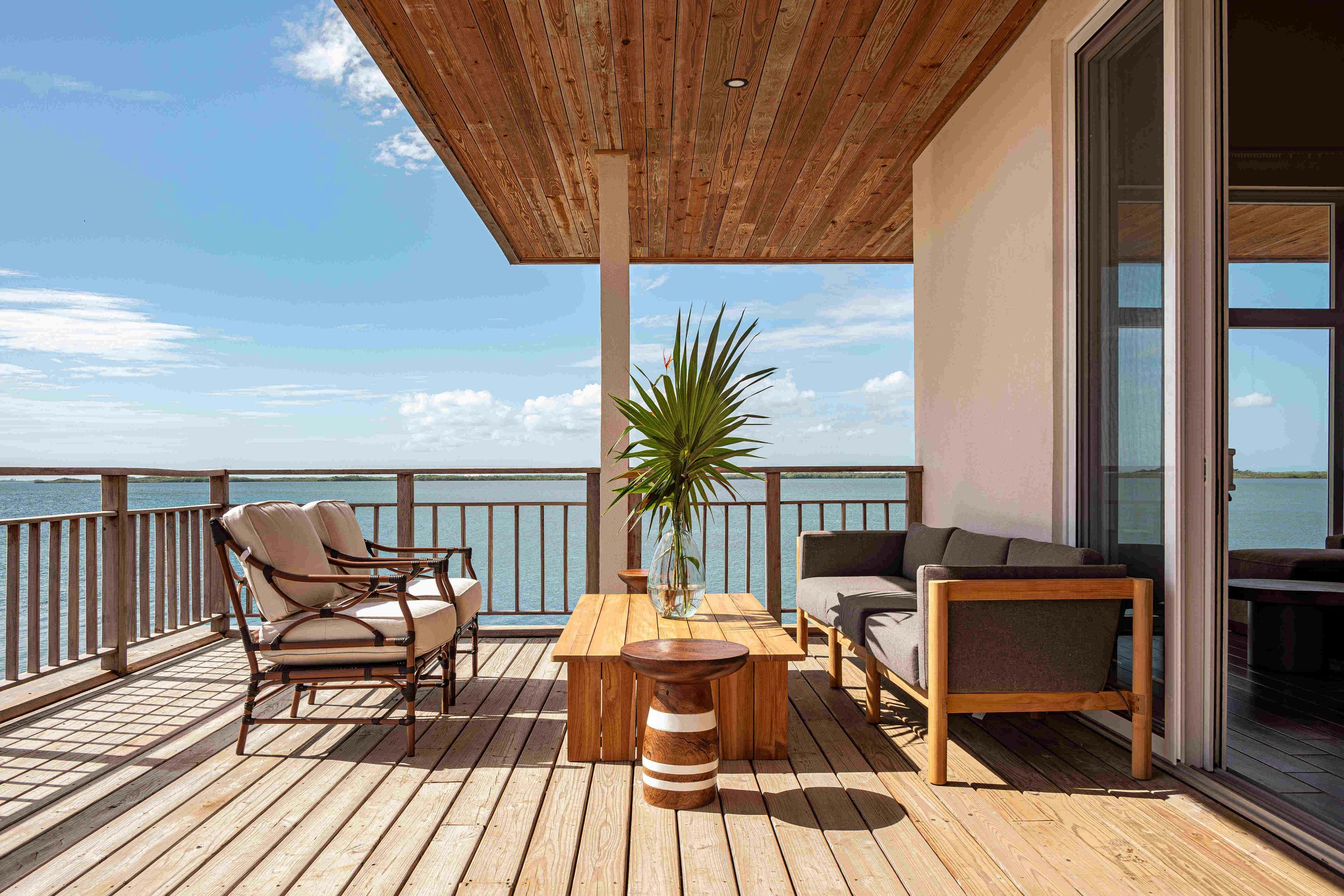Itz'ana Resort & Residences - Seine Bight Village - Balkong