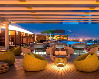 Aloft Al Ain - Al-Ayn - Area lounge