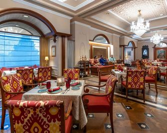 Eros Hotel New Delhi, Nehru Place - New Delhi - Restaurang