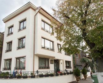 Vila Paris Boutique Hotel - Bucharest - Building