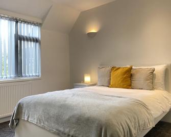 Airport Comfy Stay - West Drayton - Bedroom