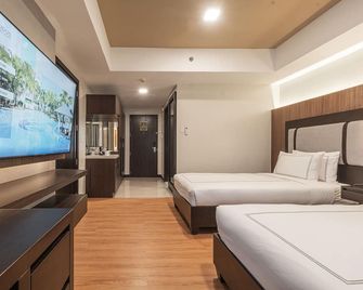 Widus Hotel Clark - Angeles City - Bedroom