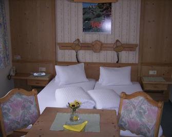 Alpengasthof Pichler - Sankt Veit in Defereggen - Bedroom