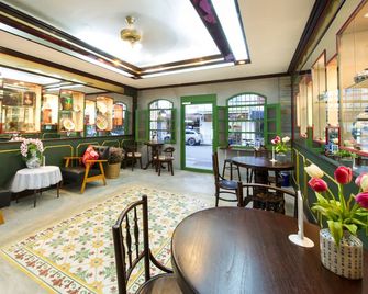 The Neighbors Hostel - Thị trấn Phuket - Nhà hàng