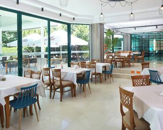 Aktinia - Sonnenstrand - Restaurant