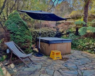 The Rose Cottage - Warburton - Patio