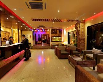 Hotel Hampi International - Hosapete - Lobby