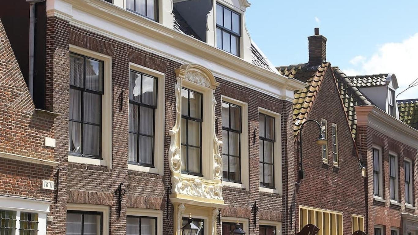 سويتهوتل بوستهورن