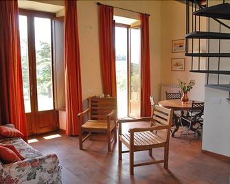 Agriturismo Lago di Mezzano - Valentano - Sala de estar