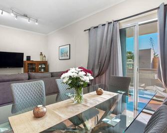 Lobos Flat - Câmara de Lobos - Sala de jantar