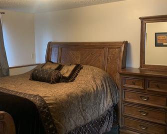 Valley fair, Canterbury, Mystic close - Shakopee - Bedroom