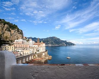 Palazzo Ferraioli Hotel & Wellness Center - Atrani