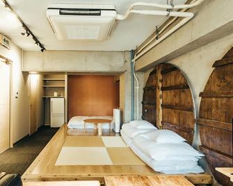 كومون دي - دار ضيافة وبار - - فوكوكا - غرفة نوم