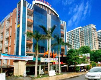 Luxury Nha Trang Hotel - Nha Trang - Edificio