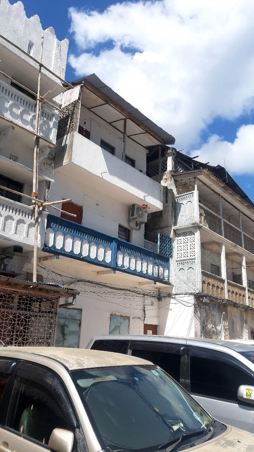 Mamdali Hostel/Apartment - סטון טאון - בניין