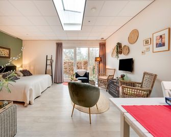 Alluring Apartment in Bergen with Terrace, Garden and BBQ - Bergen