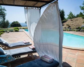 Pretty villa with pool in tranquil countryside near the beaches of St Tropez - La Garde-Freinet - Pool