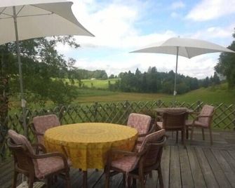 Le Castel Blanc - Chatelblanc - Patio