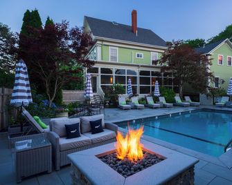 Captain Freeman Inn - Brewster - Piscina