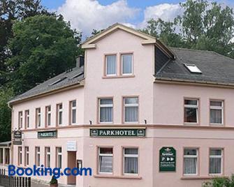 Pension Parkhotel Blankenhain - Magdala - Building