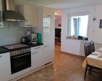 Holiday flat ‘Grabmeier - Number 2’ with mountain view, balcony and Wi-Fi - Grainet - Cocina