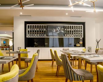 Hotel Covilha Dona Maria Affiliated by Meliá - Covilhã - Restaurant