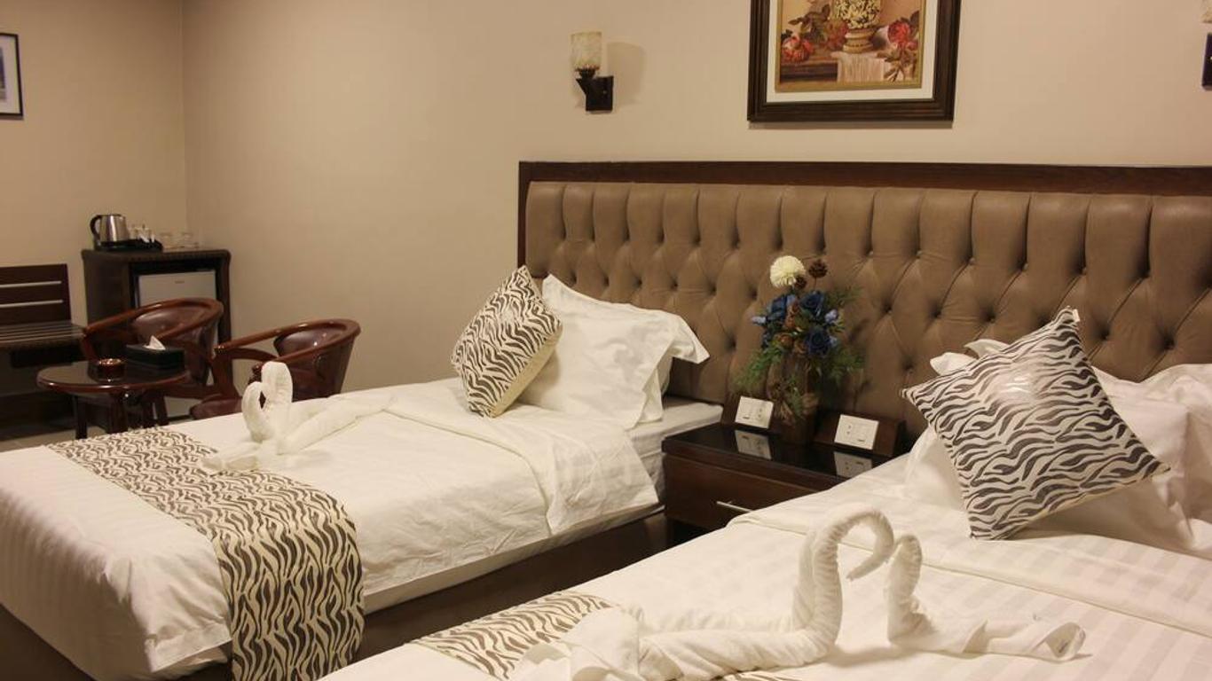 Grape Village Hotel