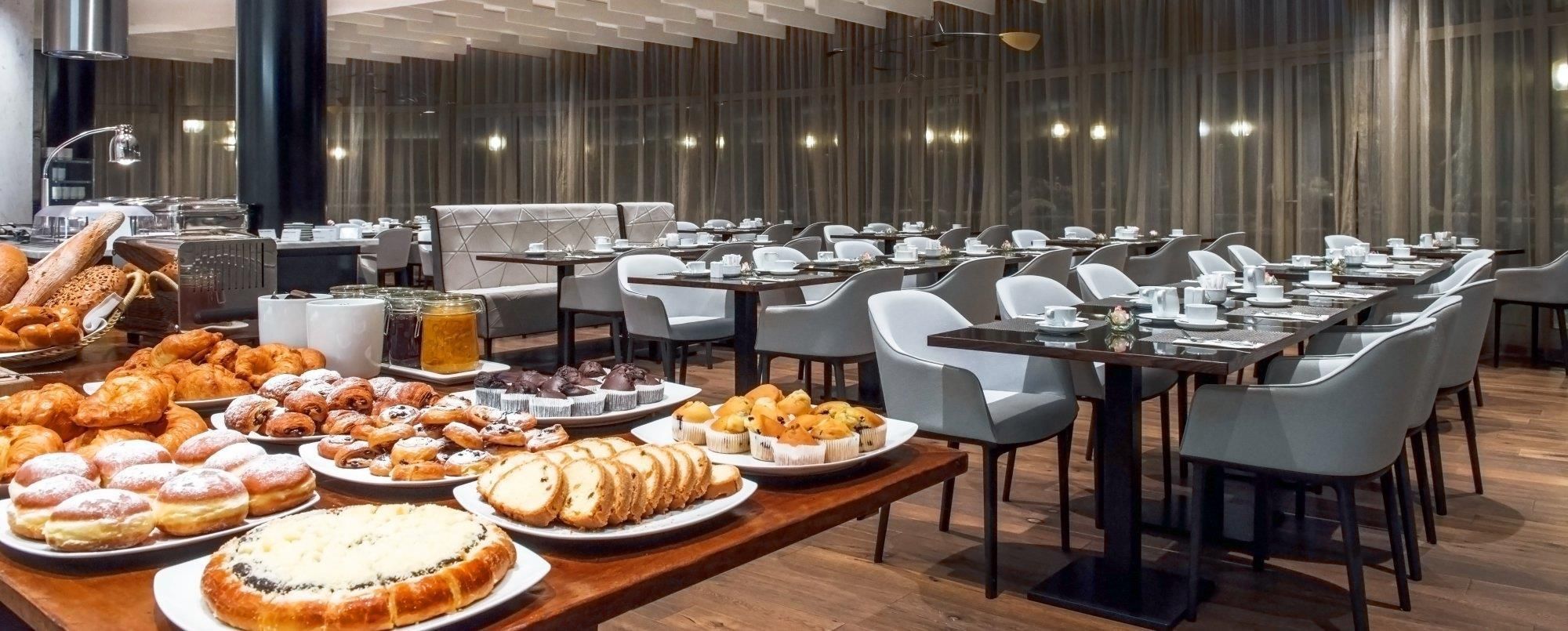 NH Collection Prague - פראג - חדר אוכל