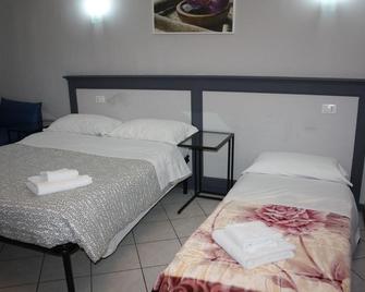 Fanti Rooms - Rome - Bedroom