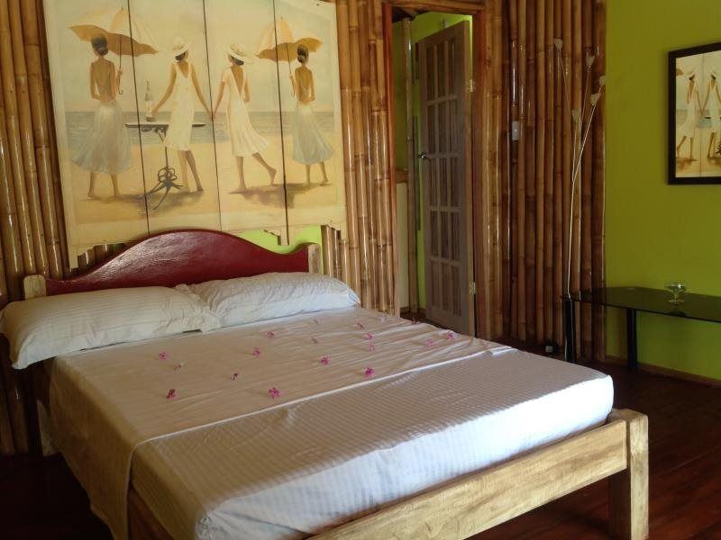 The Clara Beach - San Lorenzo - Bedroom