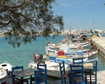 Aeolis - Adamantas