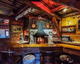 enchanting luxury chalet - Puy-Saint-Pierre - Bar