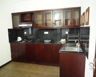 Fort Edge Retreat - Unawatuna - Cocina