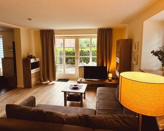 Ferienwohnung Am Mühlenbach - Bienenbüttel - Sala de estar